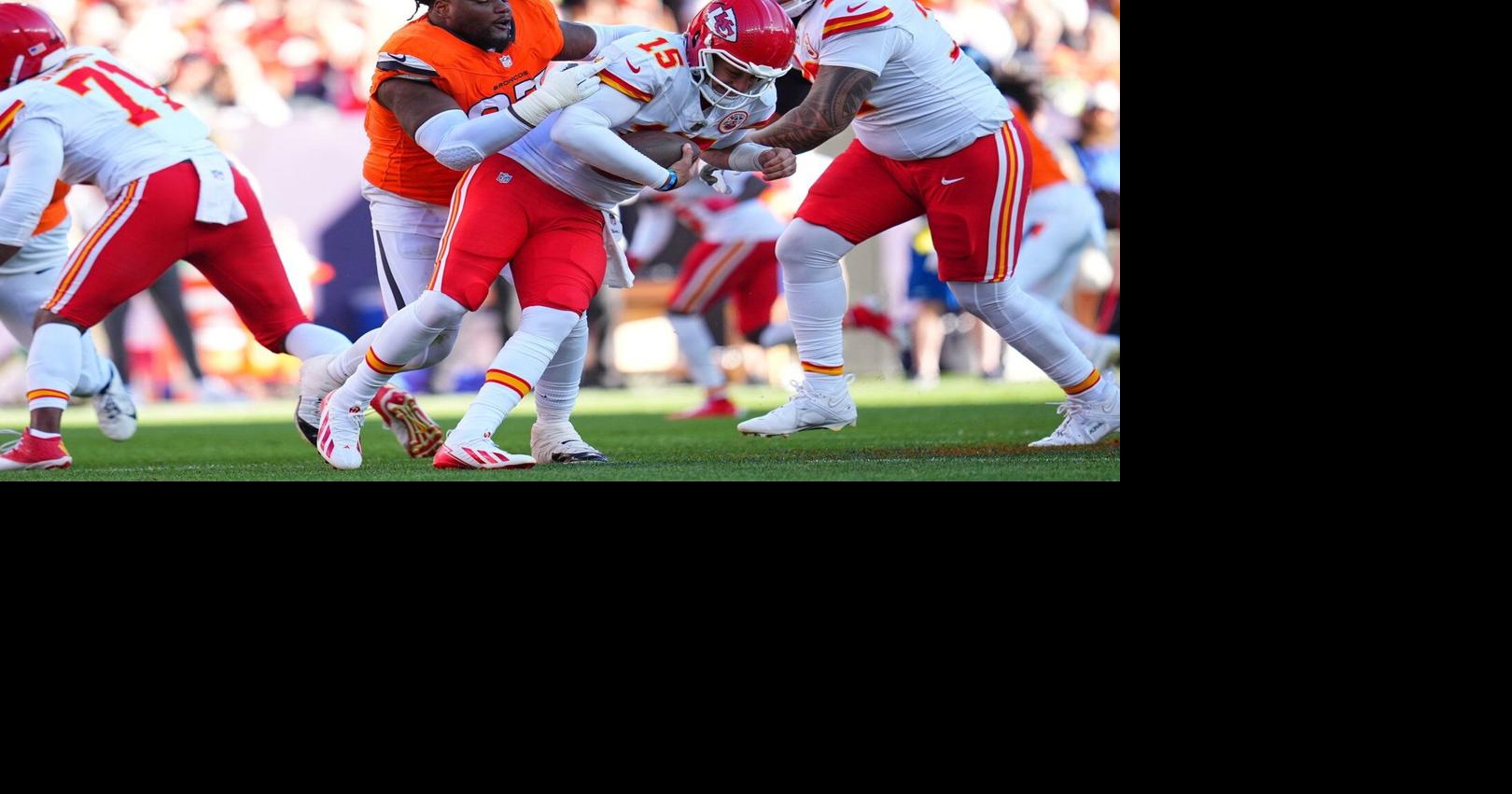 Broncos show faith in their roster with trio of contract extensions after their big win over Chiefs