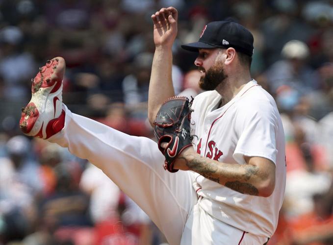 Top of the Morning: Red Sox beat sloppy Astros 6-1 behind Lucas Giolito's stellar start