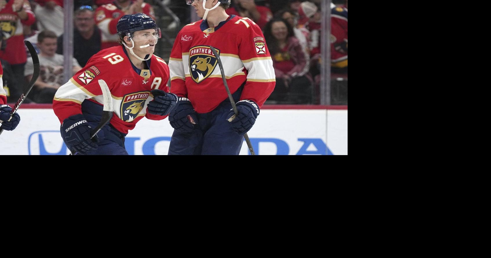 Reinhart scores 30th, Maurice wins 900th as Panthers top Blackhawks after Slaggert's 7-second goal