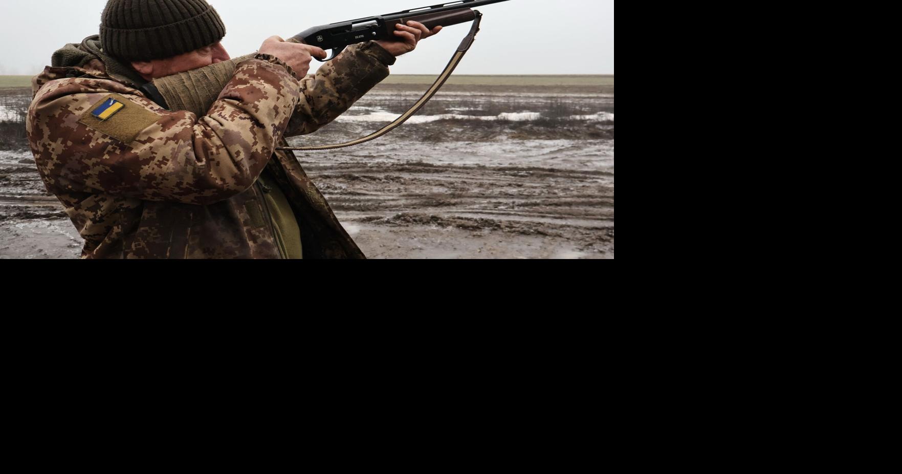 Russian airstrike on Ukrainian city kills 1 as U.S. pushes June deadline for peace deal