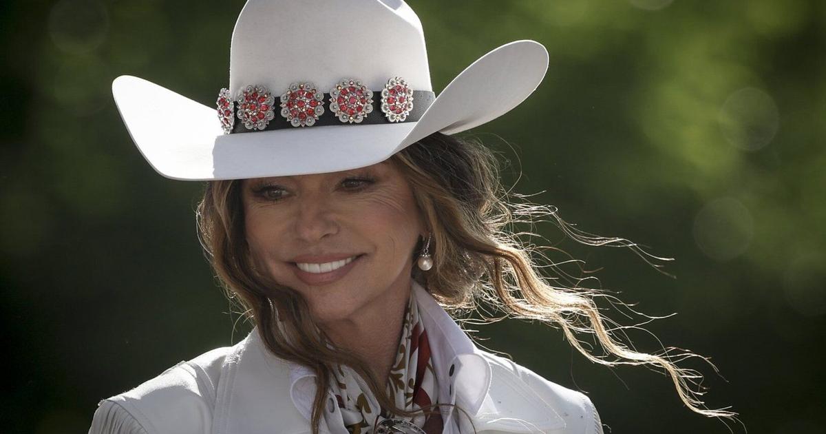 Shania Twain once dreamt of leaving northern Ontario. Now she's singing ...
