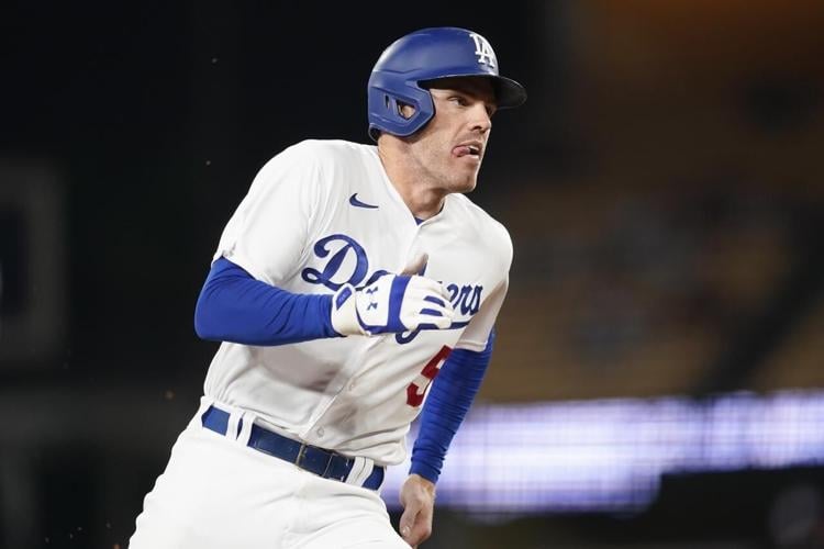 Freeman homers and gets 4 hits on his birthday, leading Dodgers past Padres  11-2