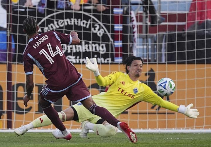 Calvin Harris has goal and assist in Colorado's 3-0 win over Vancouver