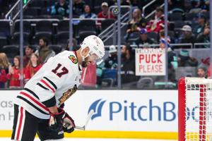Blackhawks captain Nick Foligno returns with goal against Penguins, Frank Nazar added to IR