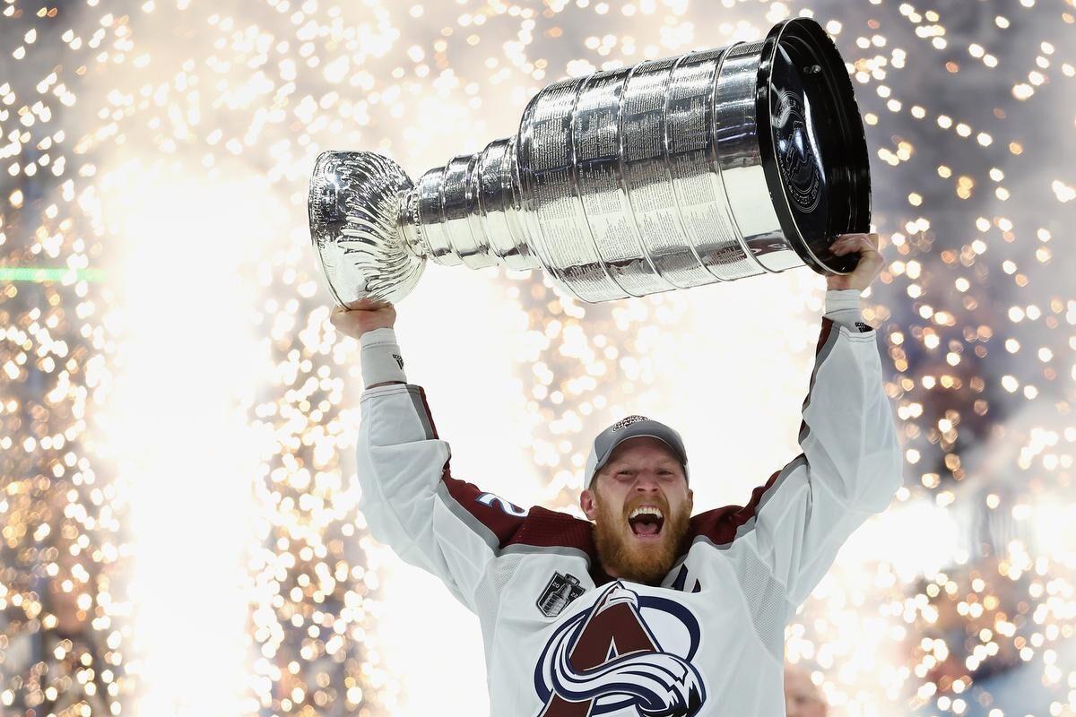 Seven Musings: Hand the Stanley Cup to captains, not owners