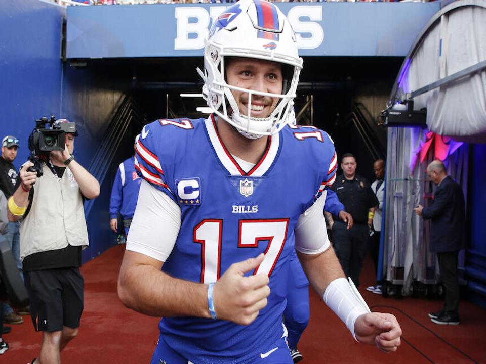 NFL Week 6 betting picks: Bills will beat Chiefs in rematch, Betting