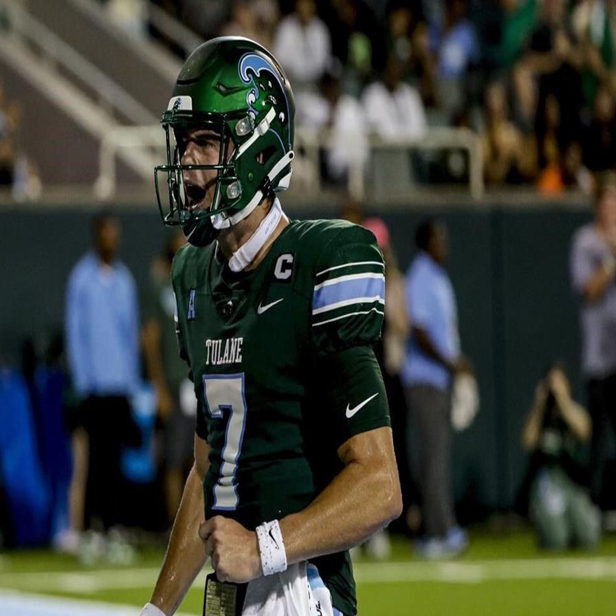 Despite early lead, Tulane's baseball season ends at hands of white-hot  East Carolina, Tulane