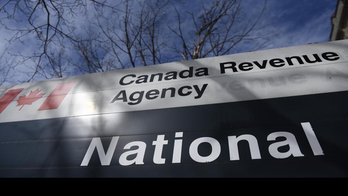 Canadians Believe Canada Revenue Agency Goes Too Easy on Wealthy Tax  Dodgers, Internal CRA Report Says
