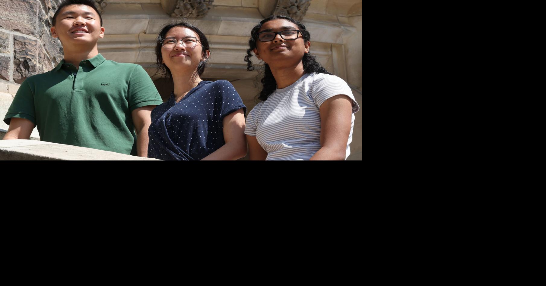These Toronto students have 100% averages. Born just as the iPhone came out, here's how technology shaped their studies