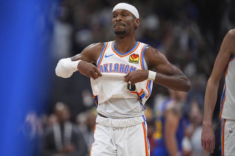 Gilgeous-Alexander hears taunts at end, smiles through them as Thunder fall 113-104 in OT to Nuggets