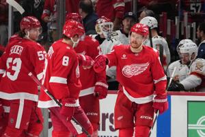 NHL scores: Red Wings beat Panthers 4-1, Cam Talbot makes 21 saves