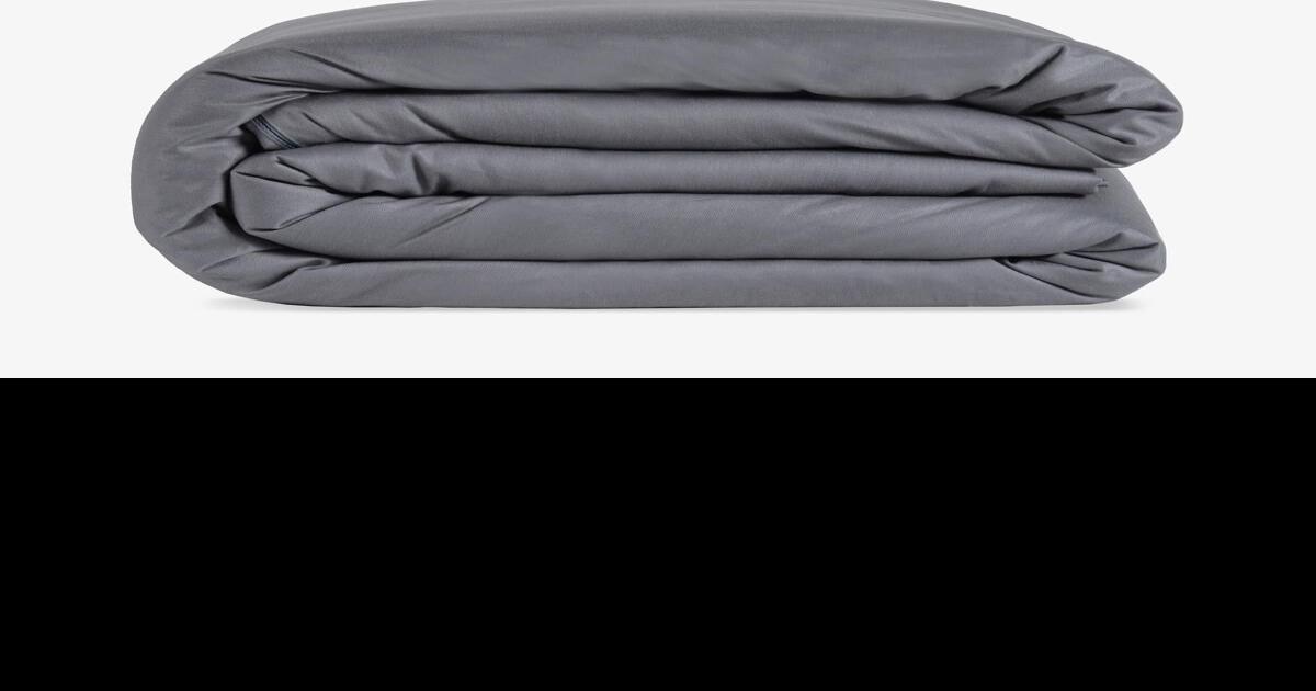 Can a weighted blanket help you sleep better? We tested one for a month