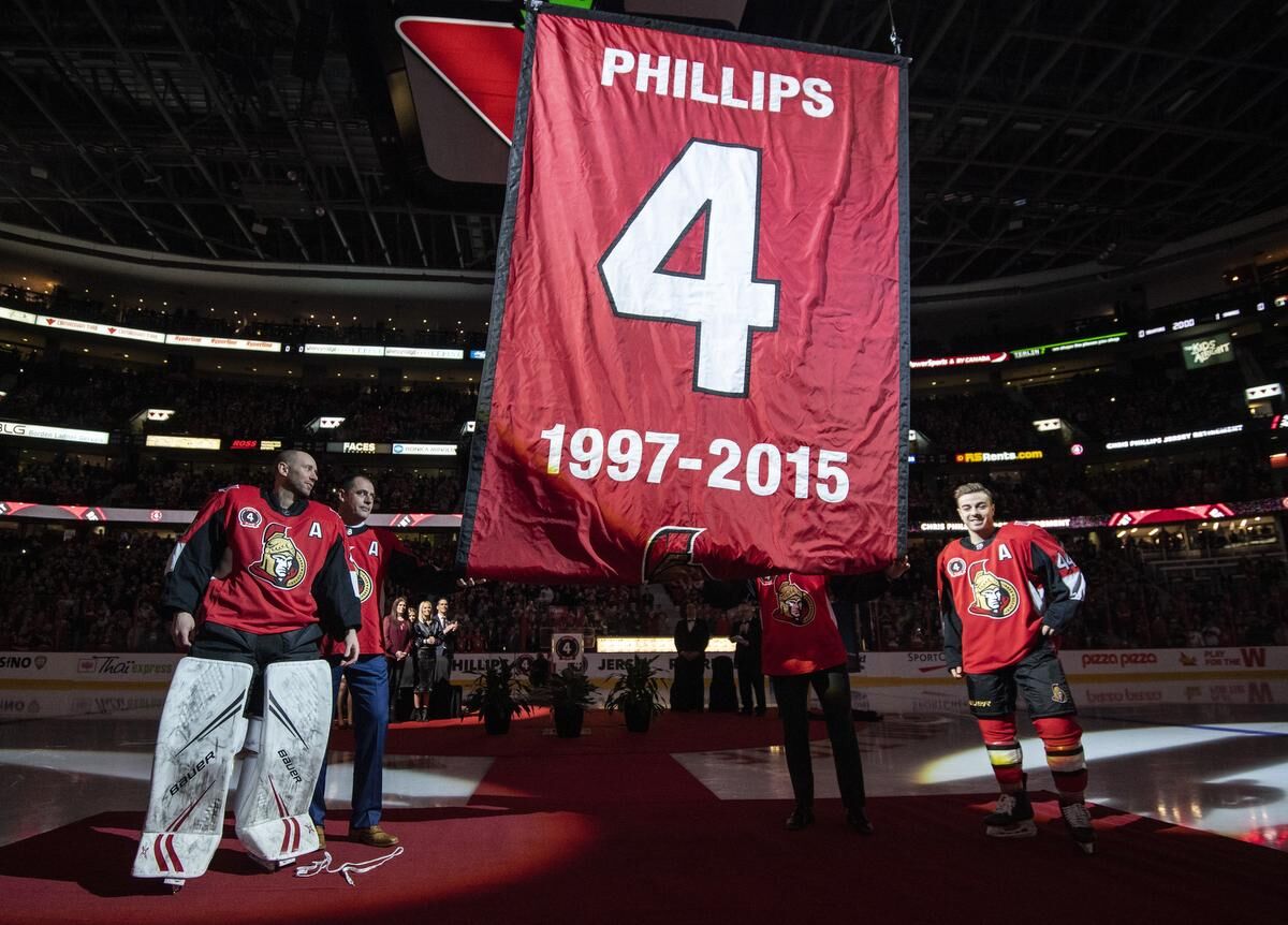 Chris Phillips has his No. 4 raised to rafters by Ottawa Senators