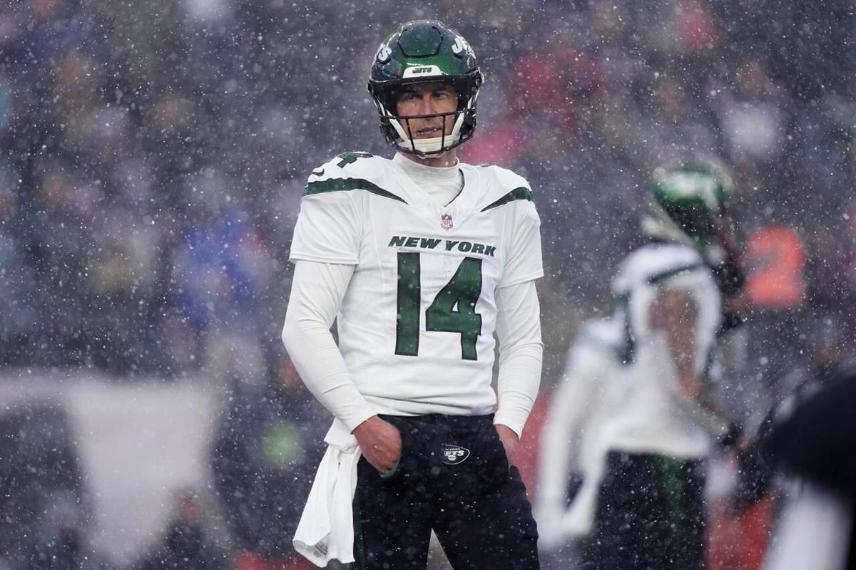 Jets snap 15-game skid vs Patriots with 17-3 win in Belichick's possible  finale as New England coach