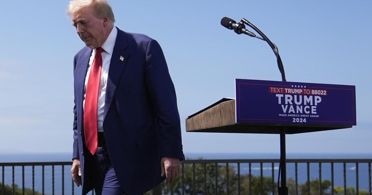 Trump and Vance are still stoking fears of Haitian migrants, as Ohio community faces bomb threats