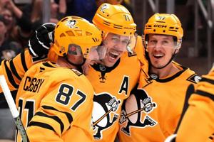 Justin Brazeau's late goal propels Penguins to 4-3 win over Islanders