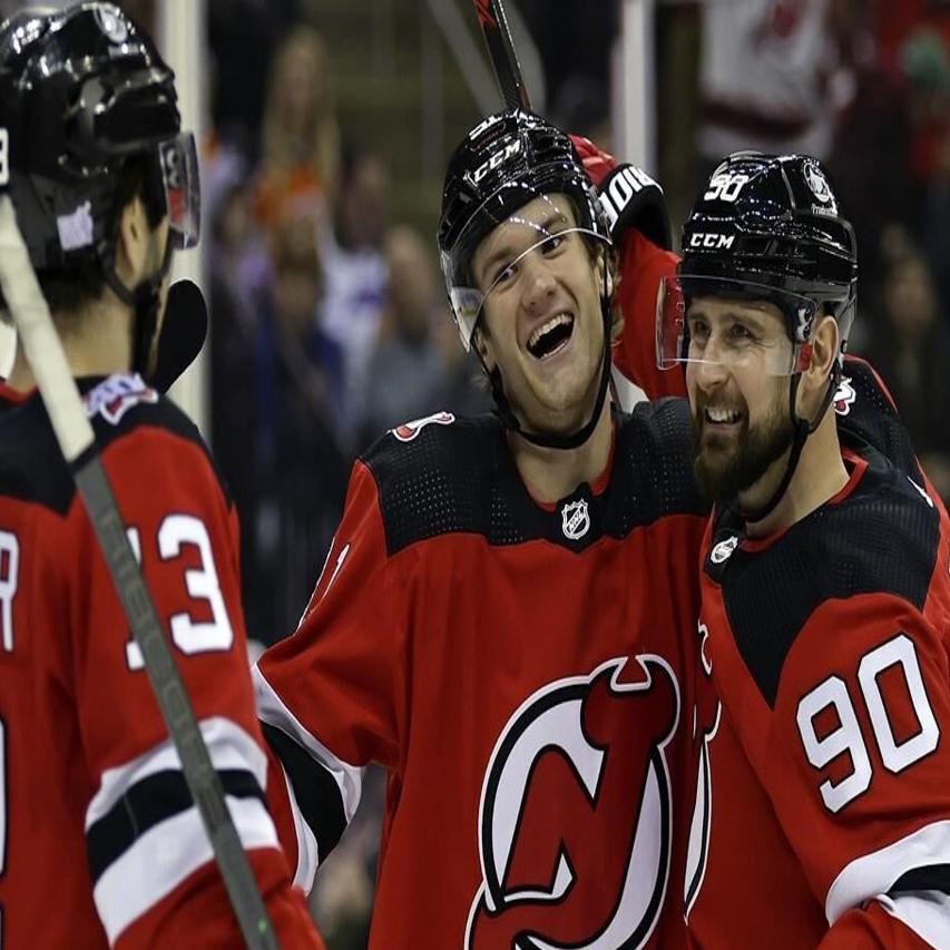 Devils top Oilers, tie franchise mark with 13th straight win