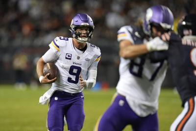 Vikings ground game gives McCarthy's debut a late and vital boost in opening victory vs. Bears