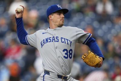 Royals' Ryan Bergert headed to Injured List with forearm tightness