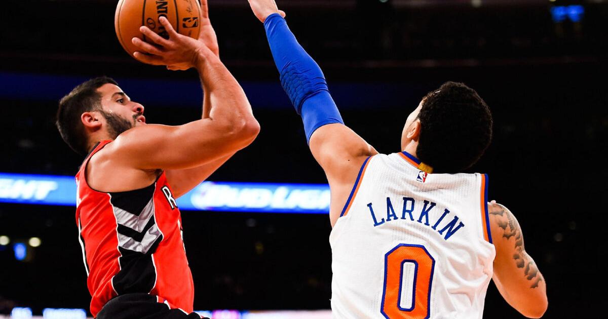 Raptors edge Knicks