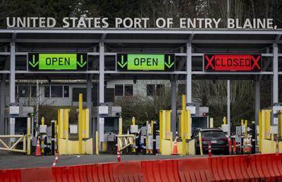'Nowhere more powerless than at a border': What immigration lawyers are telling U.S.-bound travellers about cellphones
