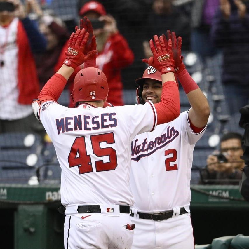 Schwarber hits 2 HRs; Phils split with Nats to lead Brewers – WWLP