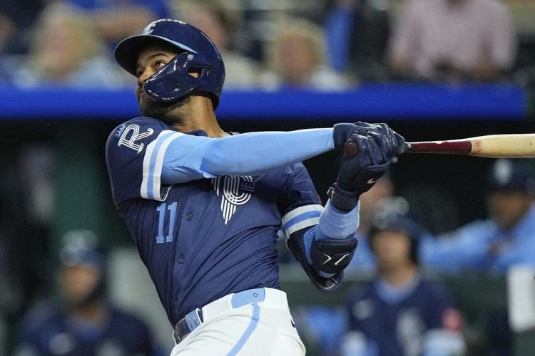 Garcia's two-run homer and Wacha's strong outing lift Royals over Twins 2-1