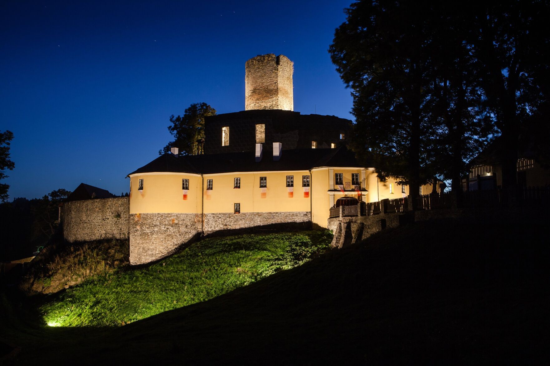 This haunted castle invites tourists to sleep over