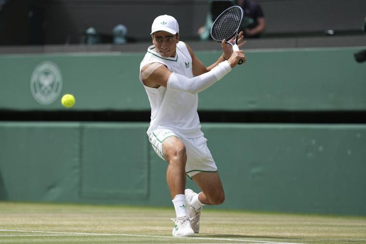 Ivanov beats American qualifier Karki to win Wimbledon juniors title