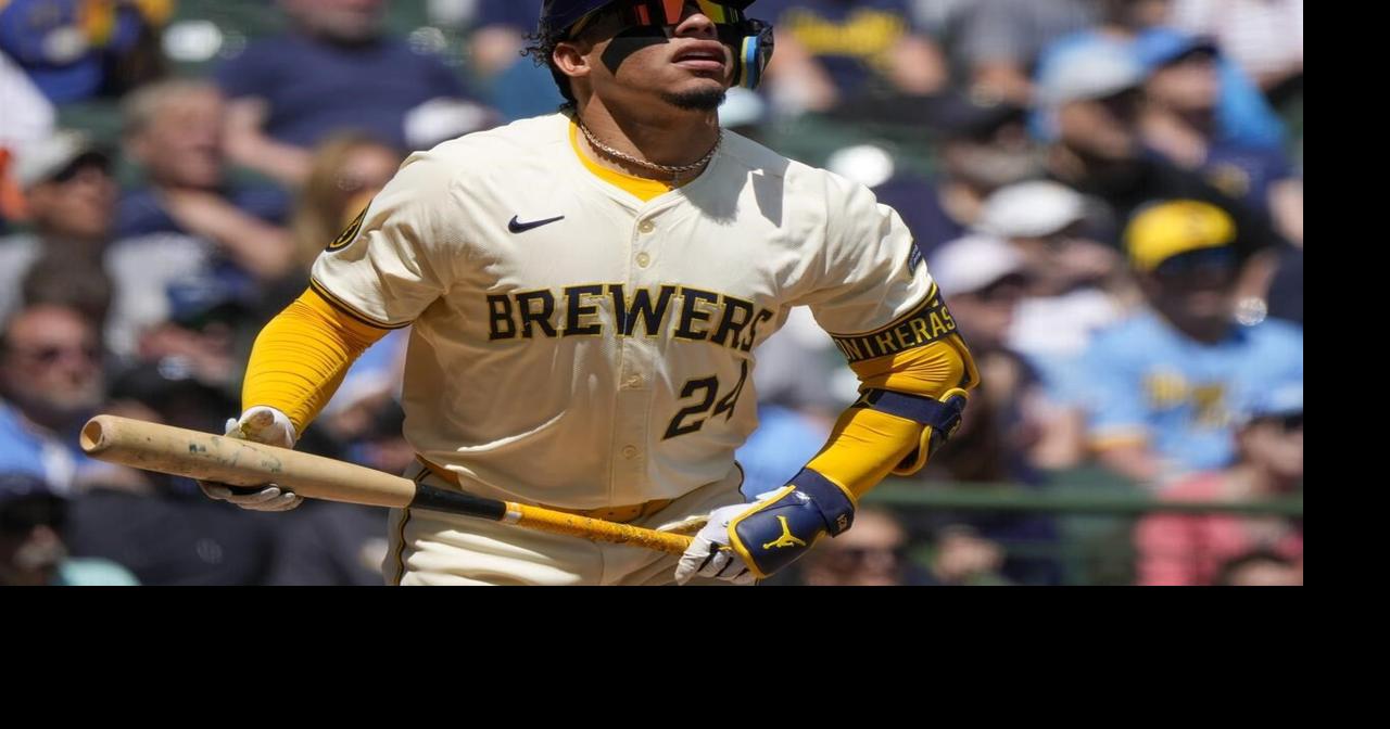 William Contreras leads the way as Brewers hit 5 homers off Martín Pérez in 10-2 win over Pirates