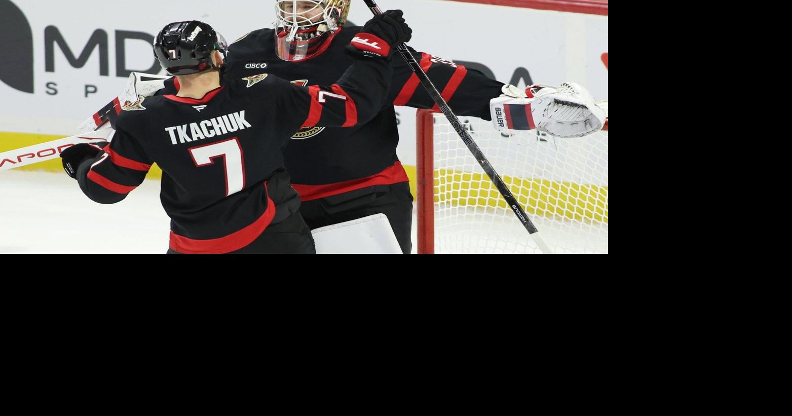 Senators throw support behind Ullmark as starting goaltender takes leave of absence