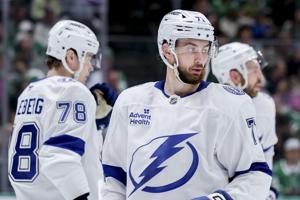 Anthony Cirelli scores twice in his 500th career game as the Lightning defeat the Penguins 6-1