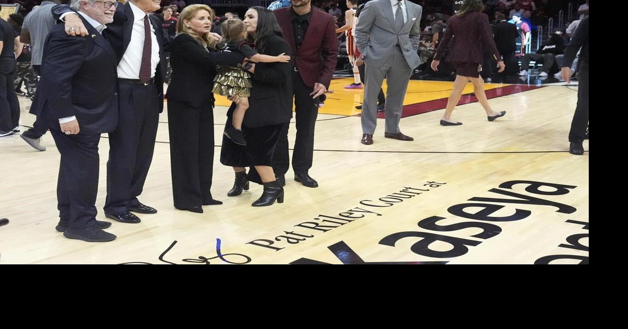 Pat Riley Court unveiled, and the Heat president is emotional as it ...