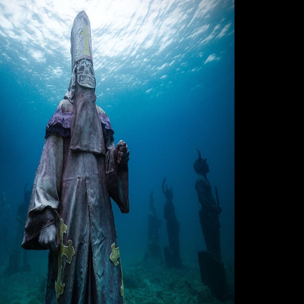 Home - Underwater Sculpture by Jason deCaires Taylor