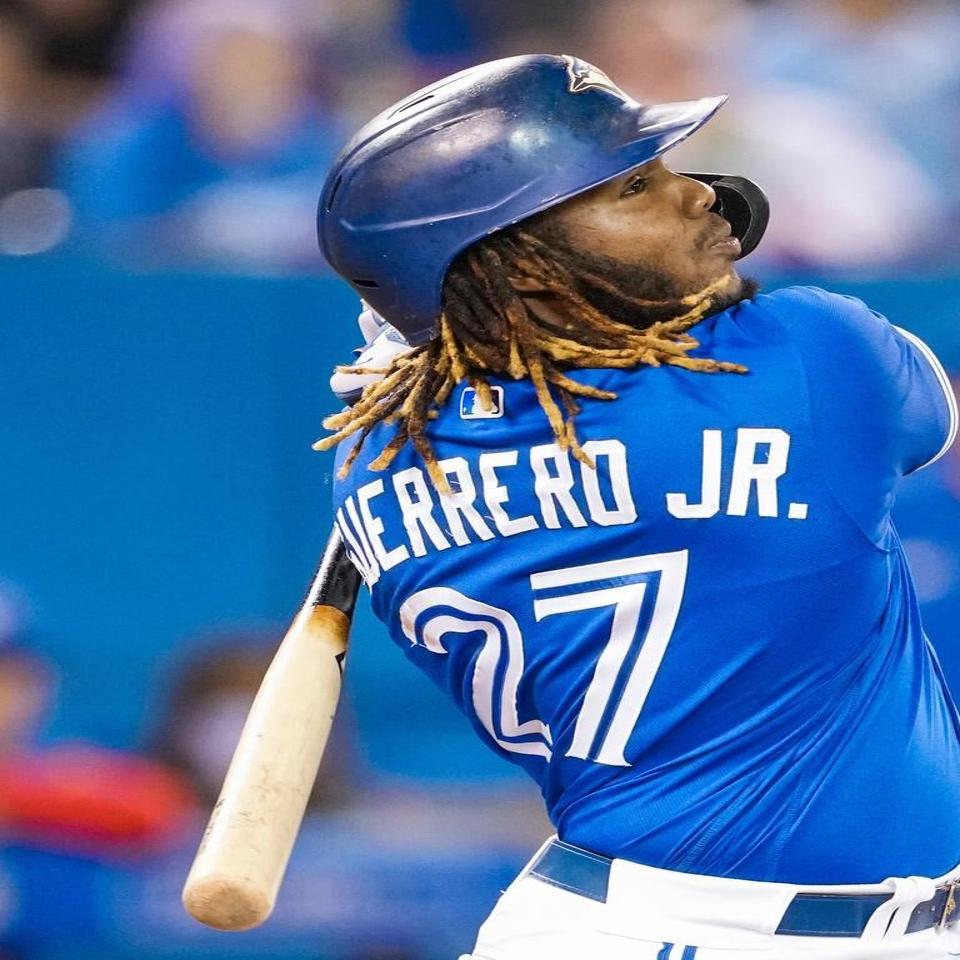 VIDEO: Vladimir Guerrero and Vlad Jr. Gave Back to Their Native Dominican  Republic for Christmas