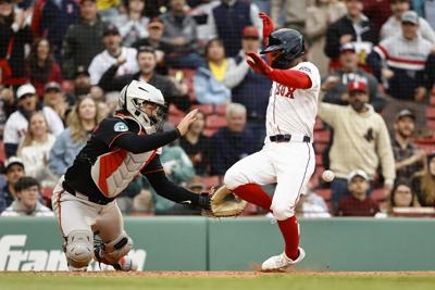 Orioles catcher Adley Rutschman leaves game vs. Red Sox after taking foul ball off mask