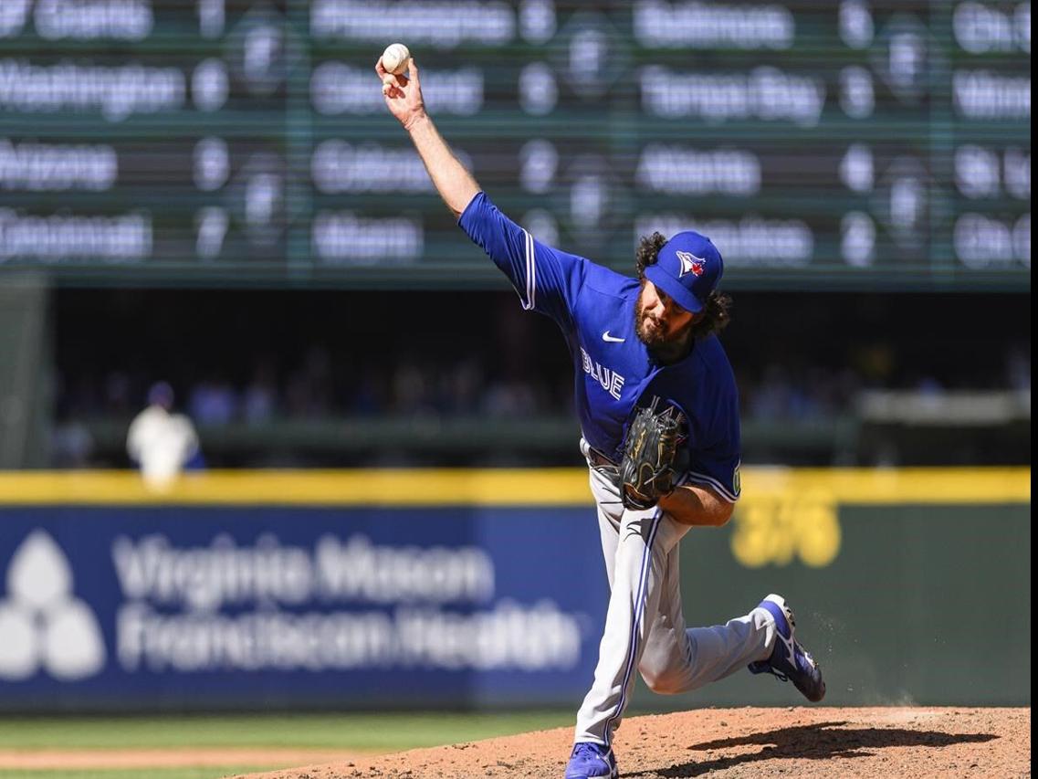 George Kirby twirls 6 shutout innings, Mariners snap 4-game losing streak  beating Houston 6-2 - ABC News