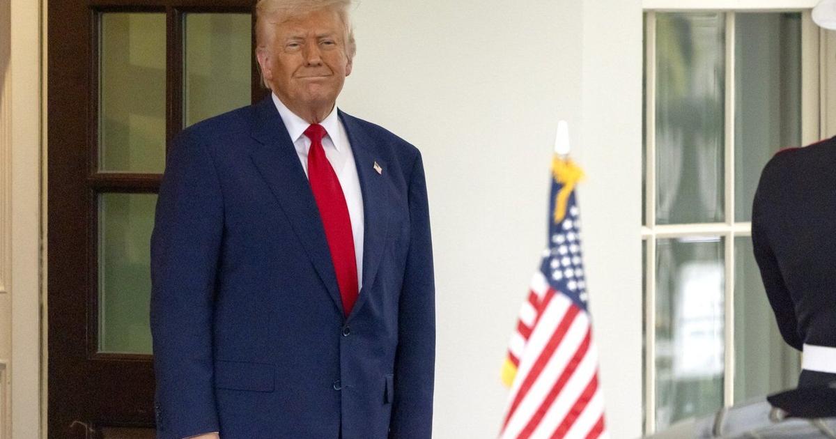 Trump administration is having early discussions to hold a military parade in Washington on June 14