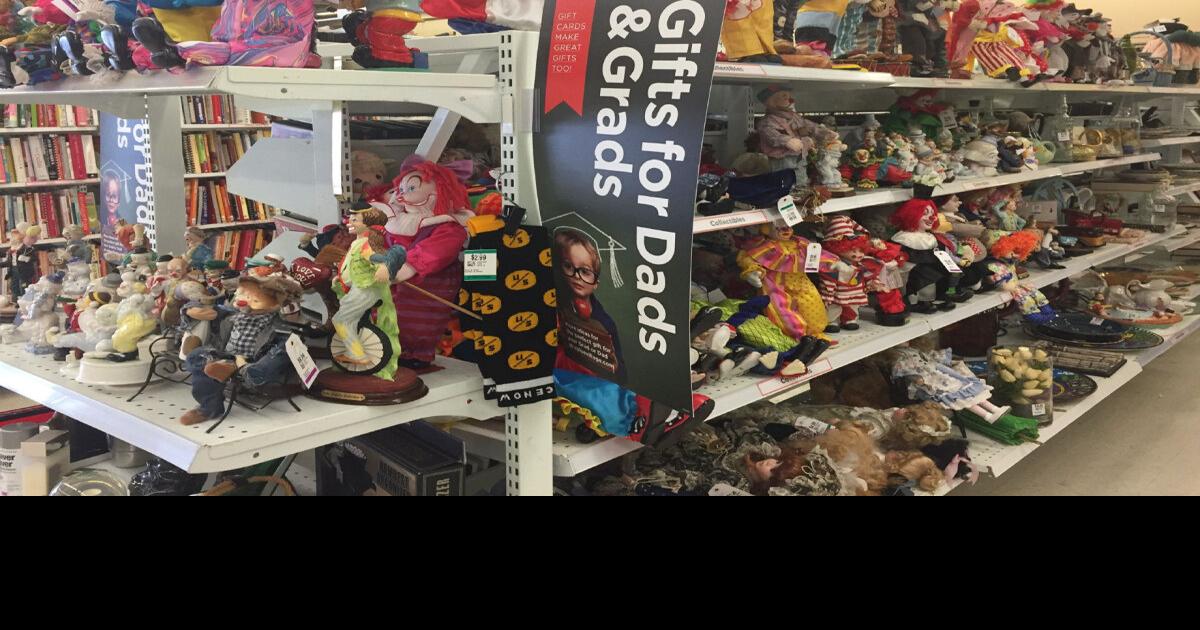 Clowns sent in to Brantford Value Village