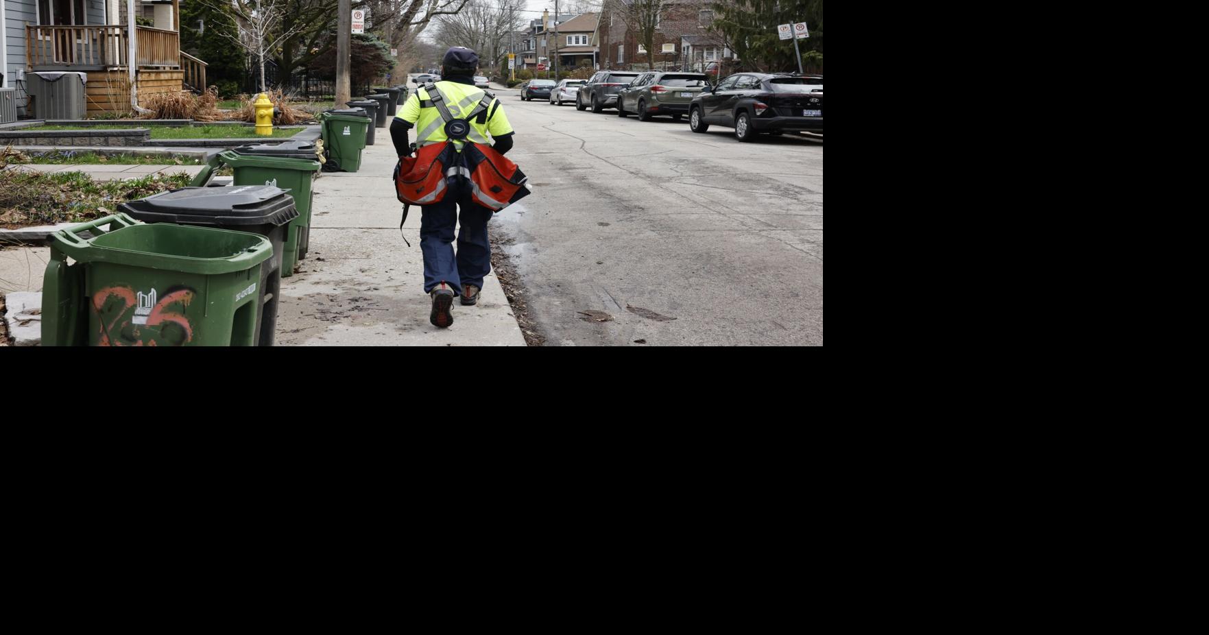 Canada Post contract vote wraps up Saturday. Experts say it could go either way