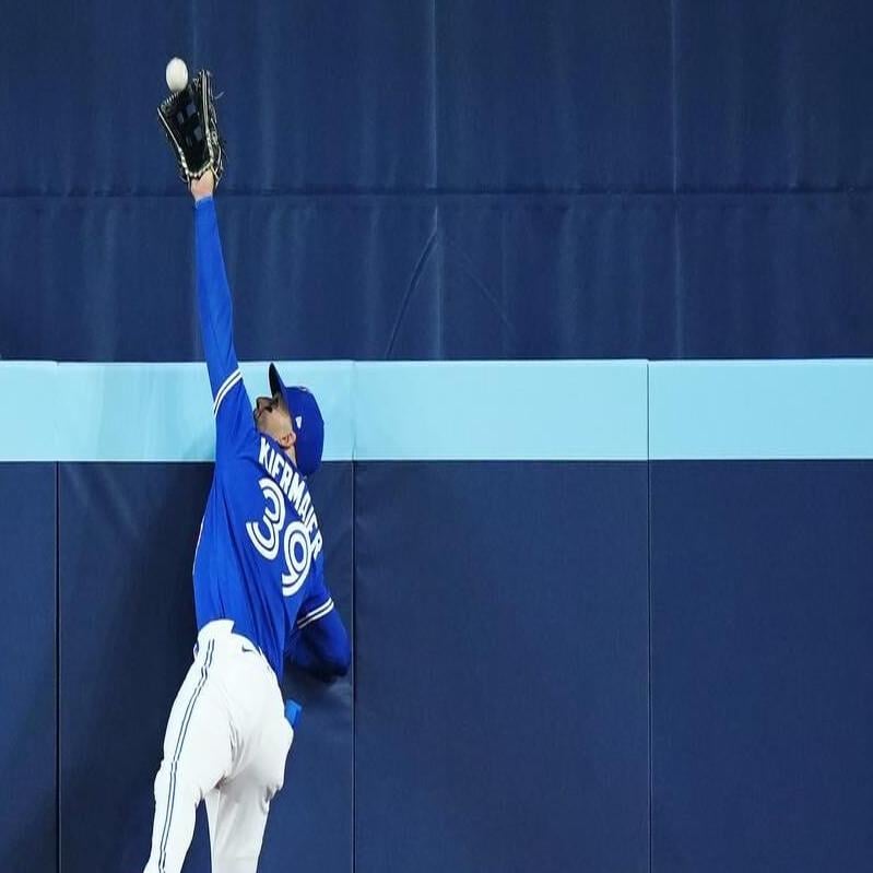 Five Blue Jays named Gold Glove finalists