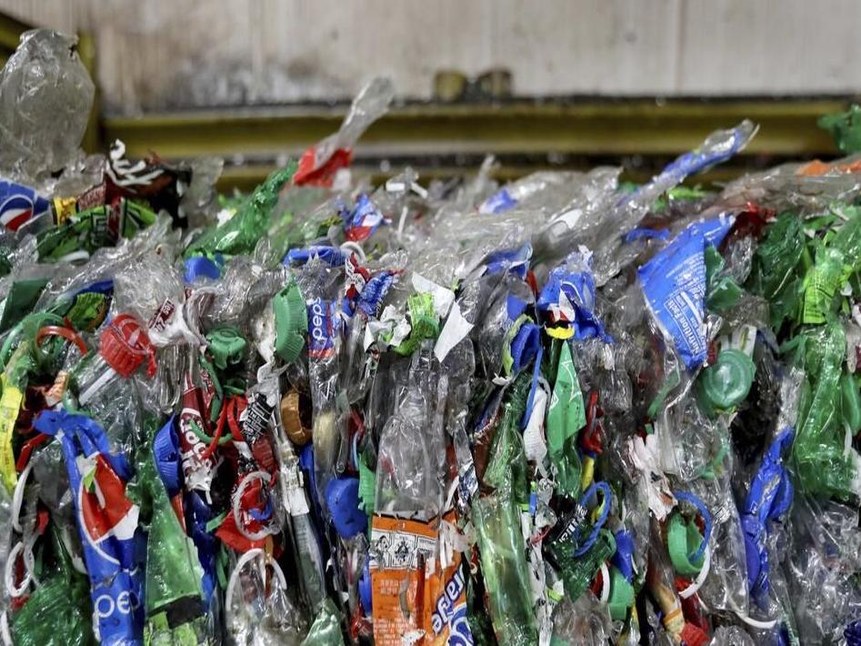 Bahrain Bans the Sale of Mini Plastic Water Bottles, Starting
