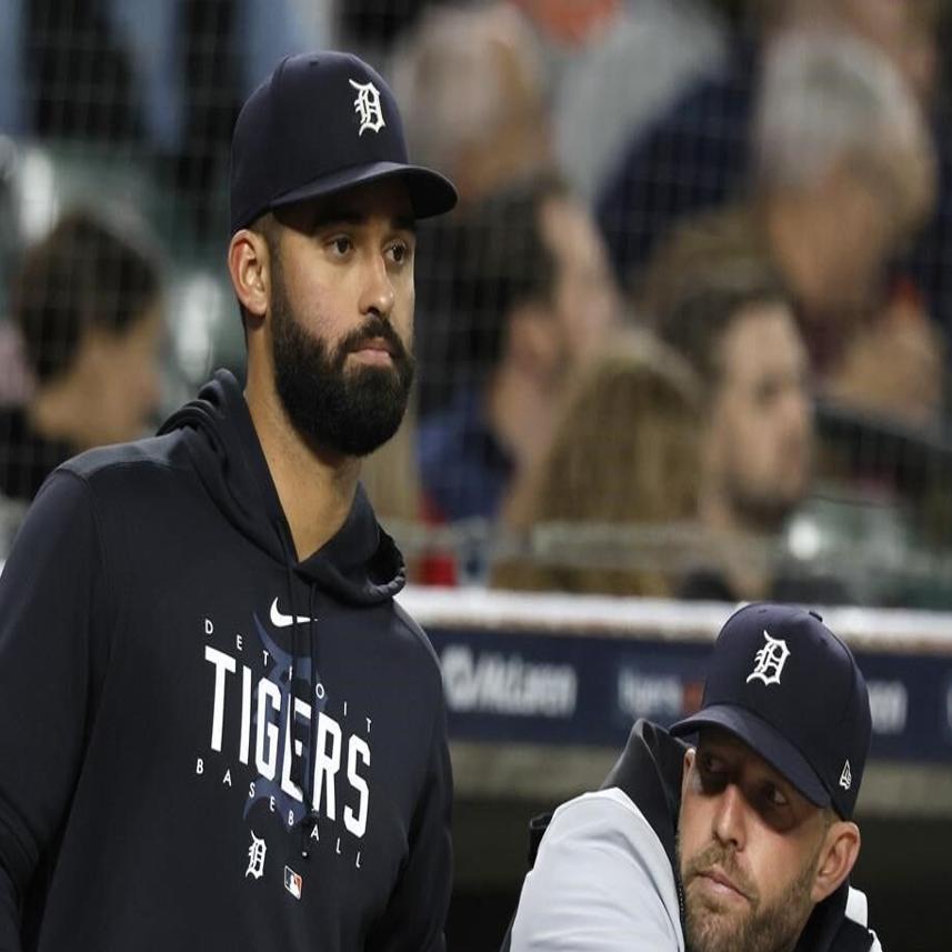 Detroit Tigers' Riley Greene avoids serious injury after hurting elbow on  diving catch