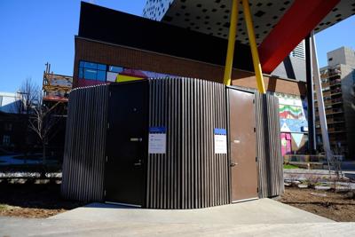 washrooms - for mahdis.JPG