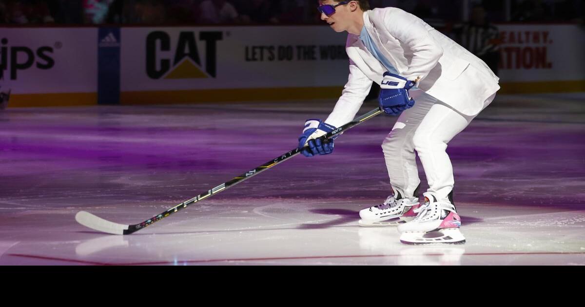 Mitch Marner Miami Vice-Themed Shot DENIED By Roberto Luongo During NHL  Breakaway Challenge 