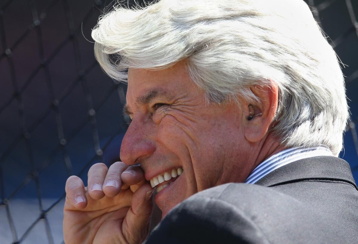 Blue Jays broadcaster Buck Martinez back in the booth Tuesday