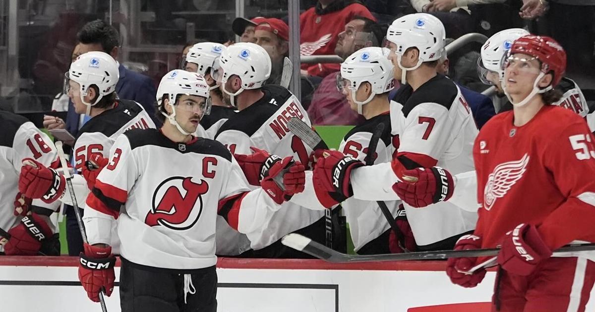 Devils score 3 power-play goals vs. Red Wings' NHL-worst penalty kill in 5-4 win
