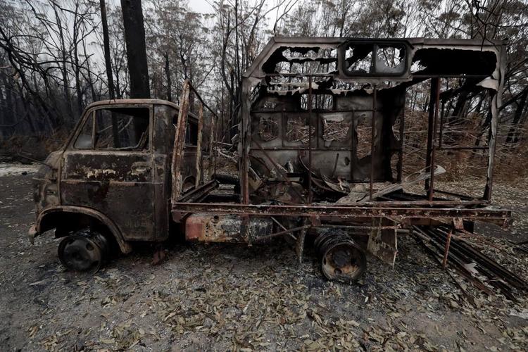 Storms bring relief and danger to Australian wildfires