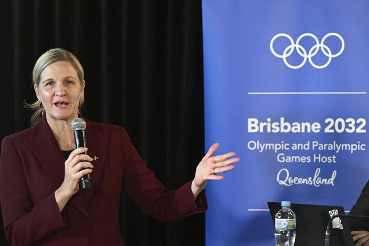 Next IOC president Kirsty Coventry hands over the baton in planning for Brisbane 2032 Olympics
