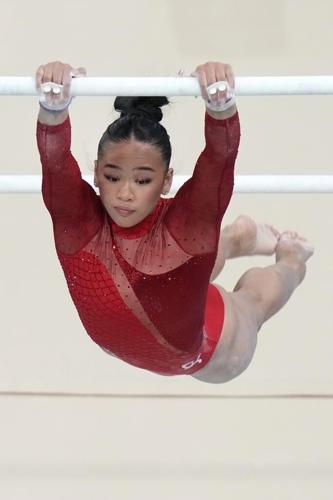 Sunisa Lee couldn #39 t get out of bed in December Now she has three